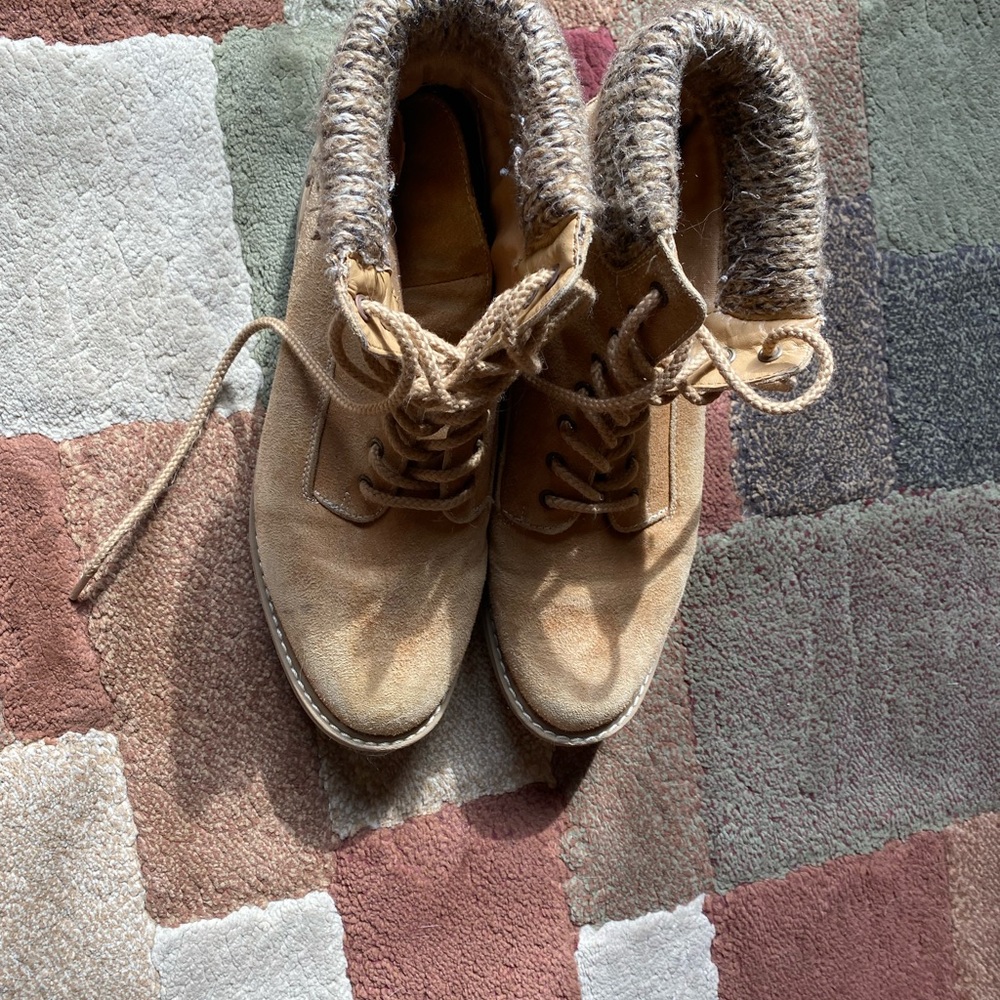 Brown boots